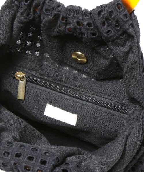 studio CLIP（スタディオクリップ）の「丸ハンドルトートバッグ（バッグ・ブラック/ナチュラル）」の10枚目の写真