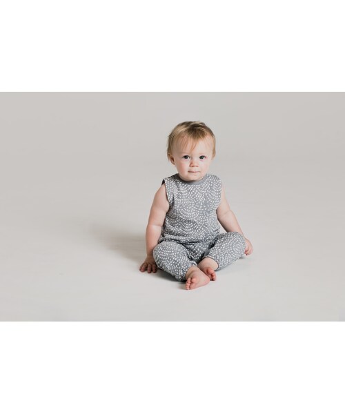 cache cache（カシュ カシュ）の「Rylee＆cru　dash waves mills jumpsuis（ロンパース・キッズ・その他）」の2枚目の写真