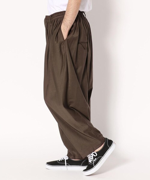 SASQUATCHfabrix.(サスクワァッチファブリックス)の「Sasquatchfabrix.サスクワァッチファブリックス/big silhouette taperrd pants(パンツ・メンズ・BLACK/BROWN・L)」の2枚目の写真
