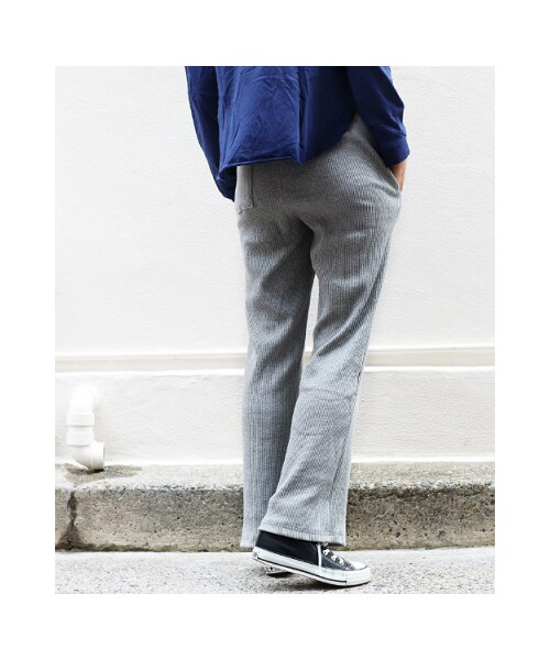 RED CHOP WORKS（レッドチョップワークス）の「(レッドチョップワークス）リブスリットパンツ（パンツ・レディース・ブラック/ベージュ/グレー/モカ・36/38）」の5枚目の写真