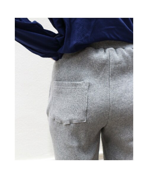 RED CHOP WORKS（レッドチョップワークス）の「(レッドチョップワークス）リブスリットパンツ（パンツ・レディース・ブラック/ベージュ/グレー/モカ・36/38）」の10枚目の写真