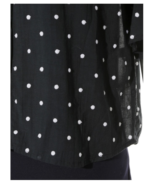 FURFUR（ファーファー）の「ドット刺繍ブラウス（ブラウス・レディース・WHT/NVY・F）」の11枚目の写真