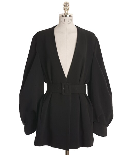 DINT（ディント）の「キントパフジャケット（ベルトset）（ステンカラーコート・レディース・블랙/화이트・one(44~66size)）」の3枚目の写真