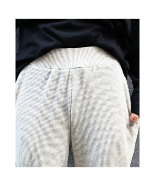 RED CHOP WORKS（レッドチョップワークス）の「(レッドチョップワークス)ワッフルスリットパンツ（パンツ・レディース・オートミール/杢グレー/ベージュ/ブラック・36/38）」の19枚目の写真