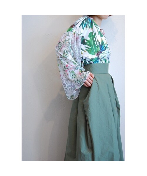 hippiness(ヒッピネス)の「フレアブラウス(シャツ/ブラウス・レディース・その他)」の4枚目の写真