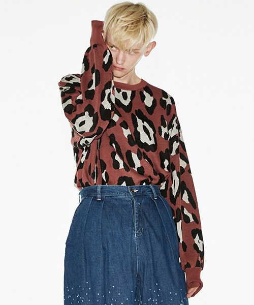 SHAREEF（シャリーフ）の「レオパードジャガードロングスリーブプル 