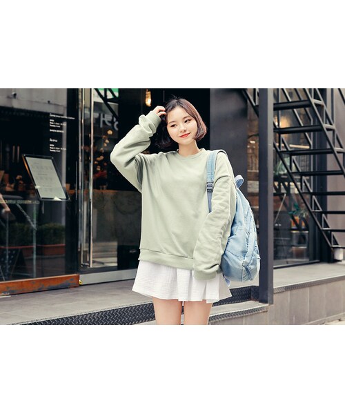 HOTPING(ホッピン)の「6Colorsシンプルスウェットプルオーバー(スウェット・レディース・ライラック/ミント/ベージュ/クリーム/グレー/ネイビー・1(フリーサイズ)/2(L-XXL))」の5枚目の写真