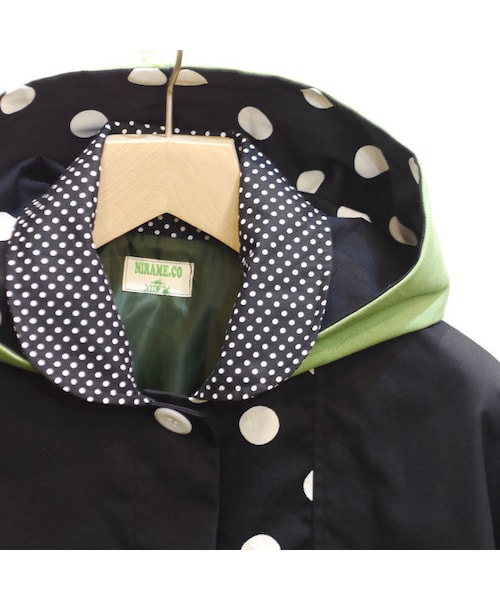NIRAME.CO（ニラメッコ）の「スポンジぽんちょ　～モノトーン×緑～（ポンチョ・レディース・その他）」の6枚目の写真