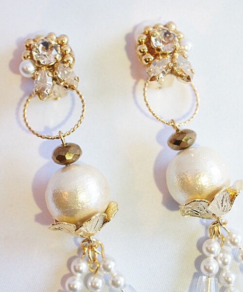 PAULOWNIA（ポロウニア）の「WEB限定 2Wayクリアービジュー（ピアス（両耳用）・レディース・ゴールド/シルバー・Free）」の5枚目の写真