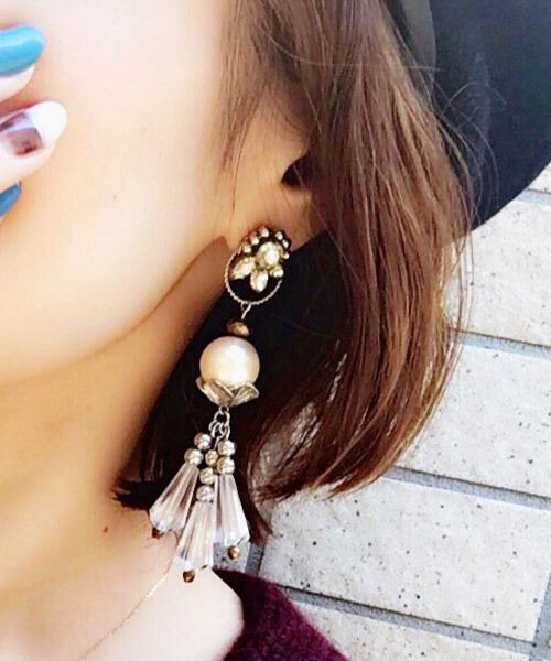 PAULOWNIA（ポロウニア）の「WEB限定 2Wayクリアービジュー（ピアス（両耳用）・レディース・ゴールド/シルバー・Free）」の4枚目の写真