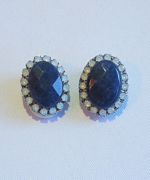 PAULOWNIA(ポロウニア)の「ドロップスワロ(ピアス(両耳用)・レディース・レッド/ブルー/ピンク/パープル/グリーン・Free)」の3枚目の写真