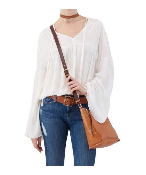 Hobo（ホーボー）の「Hobo Aviva Calfskin Leather Crossbody（バックパック/リュック）」 WEAR