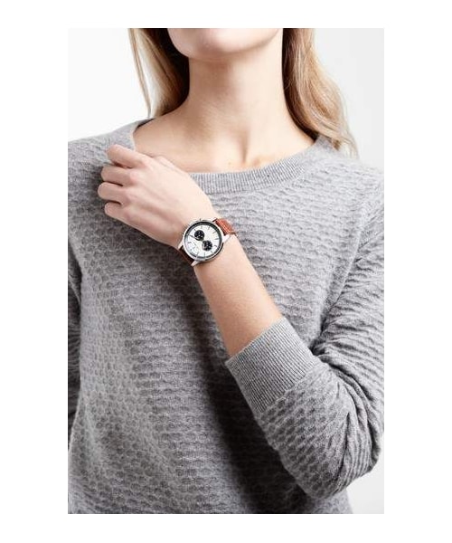 TRIWA（トリワ）の「TRIWA Nevil Chronograph Leather Strap Watch, 42mm（アナログ腕時計・レディース・Brown・One Size）」の3枚目の写真