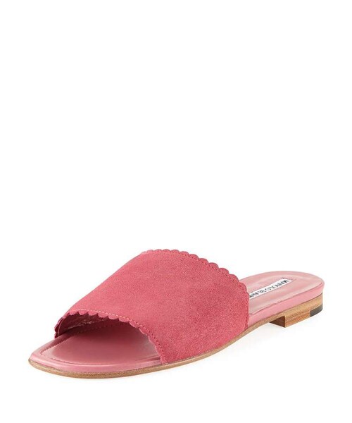 Manolo Blahnik(マノロ・ブラニク)の「Manolo Blahnik Suede Scalloped Slide Flat Sandal, Pink(その他シューズ・レディース・Pink・6b / 36eu/9b / 39eu/6.5b / 36.5eu/10.5b / 40.5eu/11b / 41eu/8.5b / 38.5eu/10b / 40eu/7.5b / 37.5eu/9.5b / 39.5eu/7b / 37eu/5b / 35eu/8b / 38eu/12b / 42eu/5.5b / 35.5eu)」の5枚目の写真
