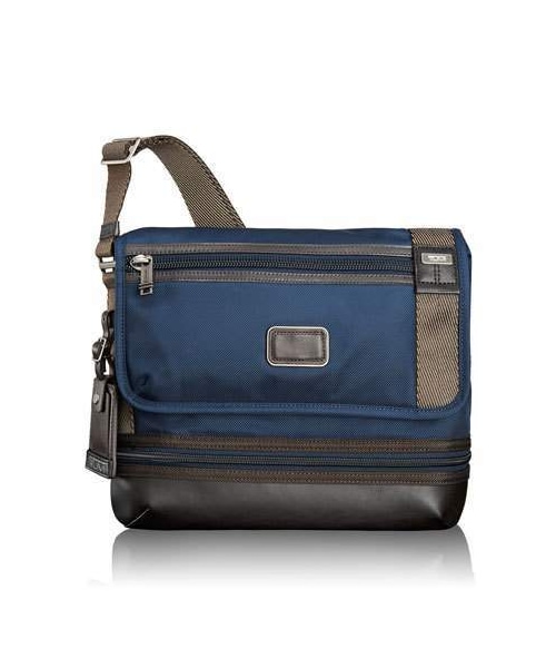 TUMI（トゥミ）の「Tumi Alpha Bravo Navy Beale Crossbody 