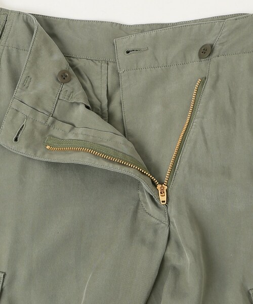 Deuxieme Classe（ドゥーズィエムクラス）の「カーキ（パンツ・カーキ/34/在庫あり/36/38/在庫なし）」の17枚目の写真