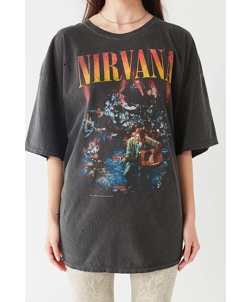 ★米国発*UrbanOutfitters*新作*Nirvana Unplugged Tシャツ★ URBAN OUTFITTERS(アーバンアウトフィッターズ)の「Urban
