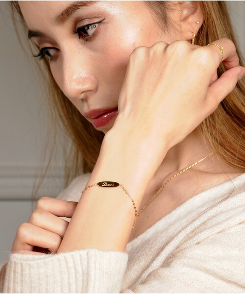 two ply(トゥープライ)の「トゥー プライ 619 パーソナライズ イニシャル ナンバー 誕生石 オーバル バー ブレスレット(ブレスレット・レディース・ゴールド・16.5センチ)」の6枚目の写真