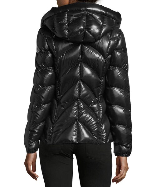 MONCLER（モンクレール）の「Moncler Akebia Hooded Wave Puffer ...