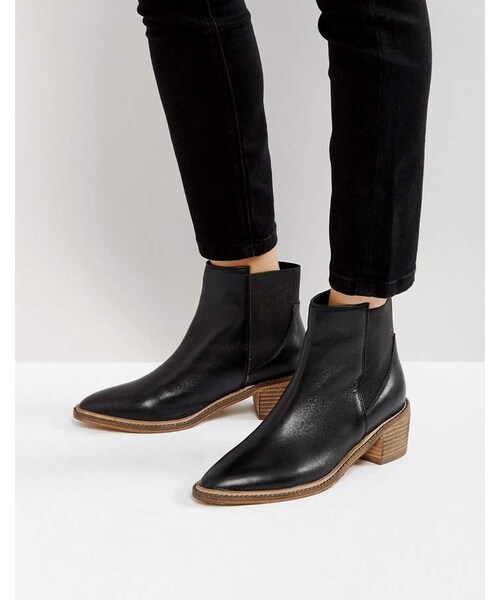 duck boot flats