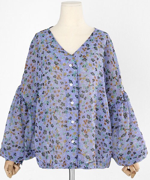 DHOLIC（ディーホリック）の「ギャザースリーブ花柄ブラウス（シャツ/ブラウス・レディース・ホワイト/ブルー・FREE）」の2枚目の写真