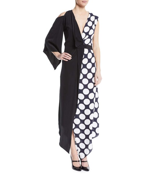 Awake（-）の「A.W.A.K.E. V-Neck Draped One-Sleeve Asymmetric Polka-Dot Cocktail Dress（ワンピース・レディース・White・42 Fr (10 Us)/38 Fr (6 Us)/40 Fr (8 Us)/36 Fr (4 Us)）」の2枚目の写真