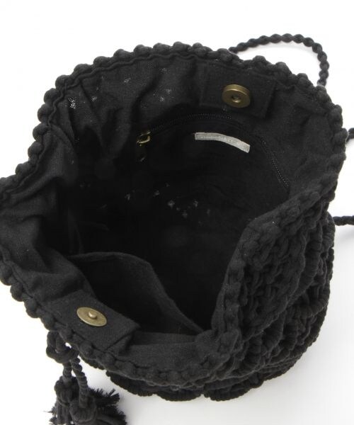 studio CLIP（スタディオクリップ）の「マクラメ編みナップサック（バッグ・オフホワイト/ブラック）」の12枚目の写真