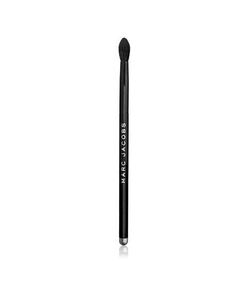MARC JACOBS（マークジェイコブス）の「Marc Jacobs The Crease Eyeshadow Brush（メイクブラシ