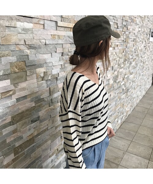 copine(コピン)の「大好評!再入荷!リブ編みVネックスプリングニットトップス(4color)【クリックポスト対象商品】(Tシャツ/カットソー・レディース・その他)」の15枚目の写真