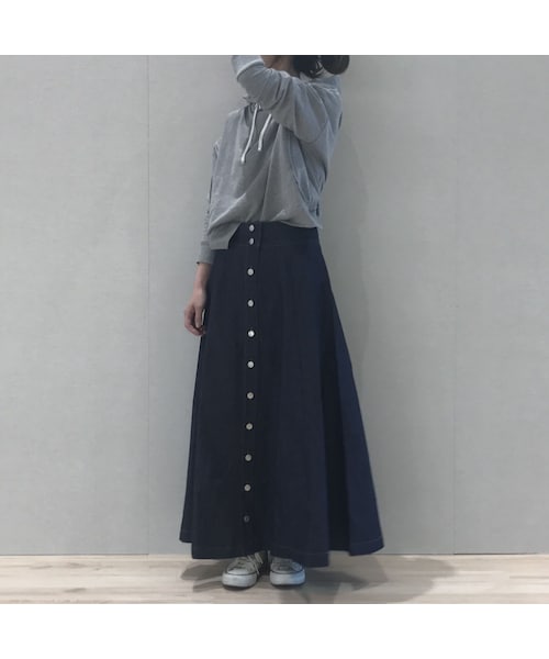 copine(コピン)の「大好評!再入荷!前開きフレアシルエットロングデニムスカート【クリックポスト対象商品】(デニムスカート・レディース・その他)」の9枚目の写真