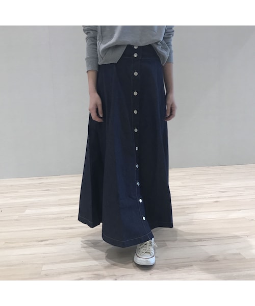 copine(コピン)の「大好評!再入荷!前開きフレアシルエットロングデニムスカート【クリックポスト対象商品】(デニムスカート・レディース・その他)」の14枚目の写真