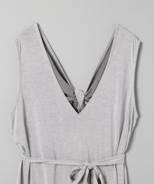 JEANASIS（ジーナシス）の「サンドウォッシュVサロペ（ワンピース/ドレス・ブラック()/ライトグレー()/レッド()）」の8枚目の写真