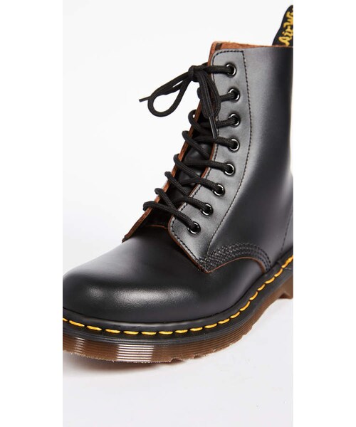 Dr. Martens(ドクターマーチン)の「Dr. Martens 1460 8 Eye Boot(ブーツ・レディース・Black・5/6/7/8/9)」の6枚目の写真