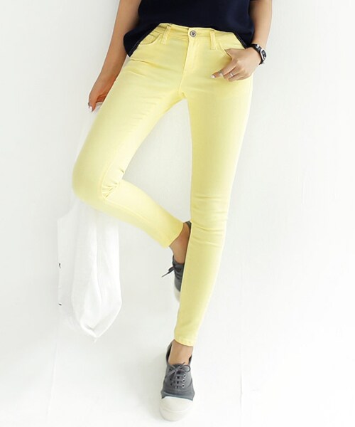 DHOLIC（ディーホリック）の「スパンデックス混紡スキニーコットンパンツ（その他パンツ・レディース・ブラック/ピンク/イエロー/ホワイト/ブルー/ベージュ・25/26/27/28/29/30）」の5枚目の写真