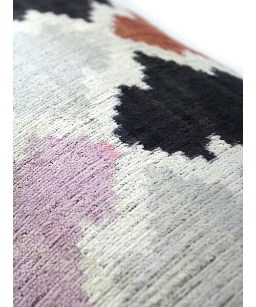 H.P.DECO（エイチ・ピー・デコ）の「MD HOME |イカットクッションカバー 40×60（その他・0999 FREE・Free）」の4枚目の写真