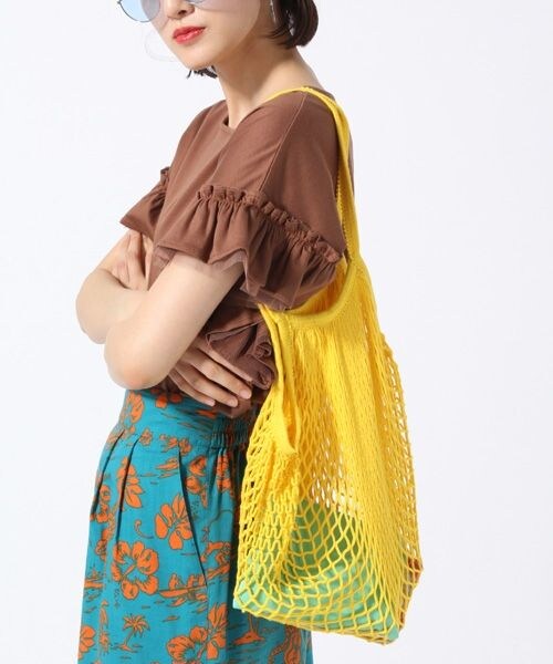 LOWRYS FARM（ローリーズファーム）の「★WEB先行予約アイテム★コットンネットＢＡＧ（バッグ・アイボリー/ブラック/レッド/イエロー/ブルー）」の4枚目の写真