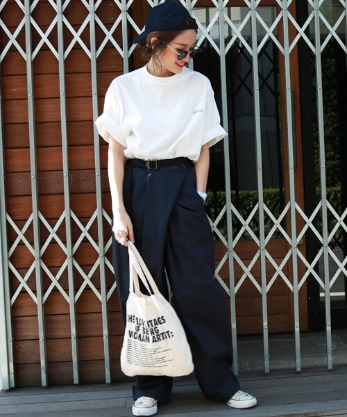 Flugge（フラッジー）の「remake like CHINO（チノパンツ・レディース・ベージュ/ネイビー・フリーサイズ）」の2枚目の写真