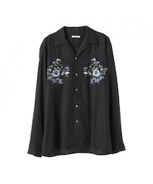 CLANE（クラネ）の「CLANE HOMME[クラネオム] FLOWER EMBROIDERY SHIRT