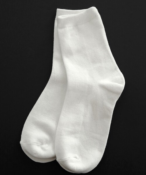 DHOLIC（ディーホリック）の「ソリッドカラーショートソックス（ソックス/靴下・レディース・ブラック/ホワイト/グリーン/イエロー/その他/ブラウン/グレー・FREE）」の2枚目の写真