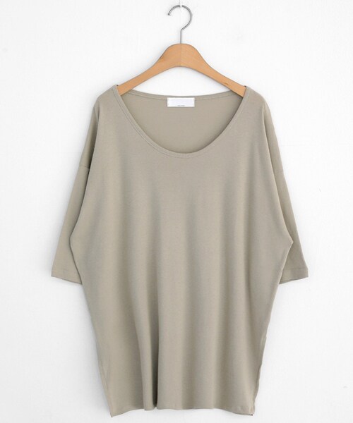 DHOLIC（ディーホリック）の「ドロップショルダースリットヘムTシャツ（Tシャツ/カットソー・レディース・ブラック/ホワイト/グレー/グリーン・FREE）」の4枚目の写真