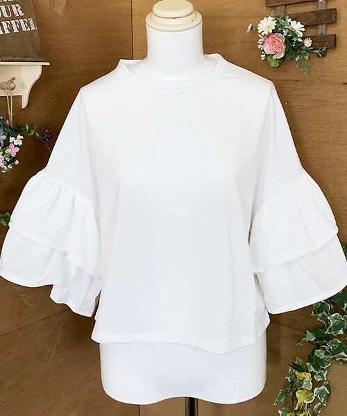 Tiffee SELECT（ティフィーセレクト）の「ダブルフリルティアードボリューム袖カットソー（Tシャツ/カットソー・レディース・ホワイト・F）」の2枚目の写真