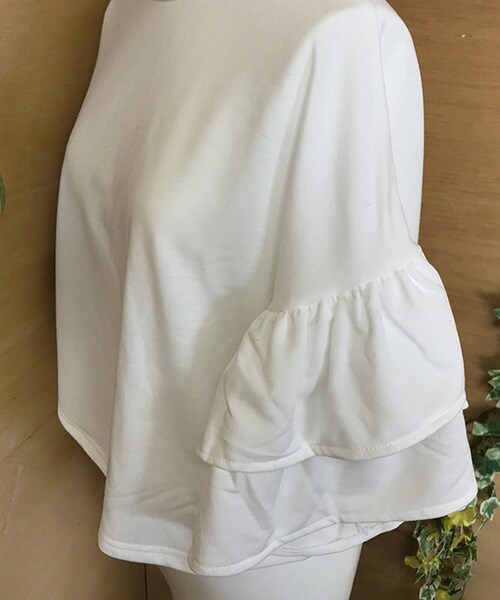 Tiffee SELECT（ティフィーセレクト）の「ダブルフリルティアードボリューム袖カットソー（Tシャツ/カットソー・レディース・ホワイト・F）」の3枚目の写真