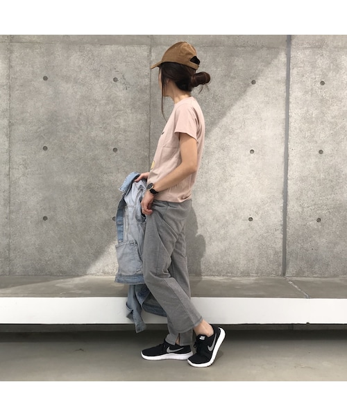 copine（コピン）の「再入荷！大人可愛いミッキーTシャツ(2color)【クリックポスト対象商品】（Tシャツ/カットソー・レディース・その他）」の12枚目の写真