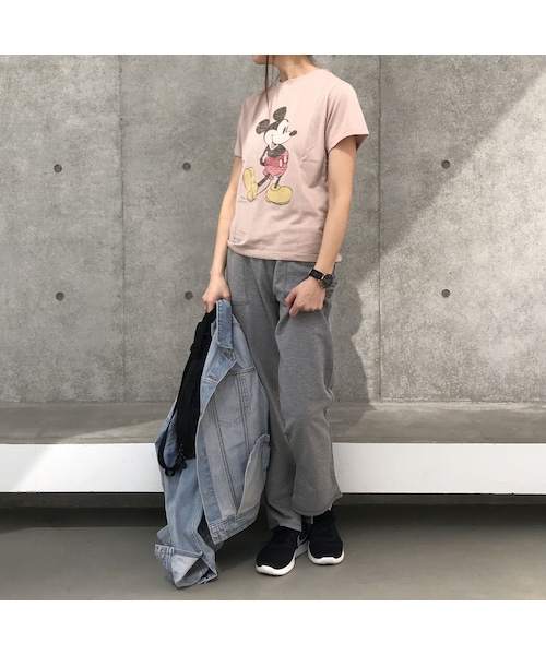 copine（コピン）の「再入荷！大人可愛いミッキーTシャツ(2color)【クリックポスト対象商品】（Tシャツ/カットソー・レディース・その他）」の13枚目の写真