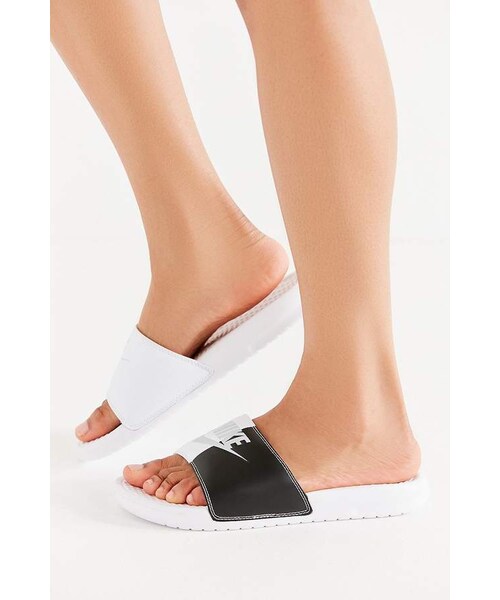 NIKE（ナイキ）の「Nike Benassi JDI Colorblock Slide（その他シューズ・レディース・White・5/7/8/9/10）」の3枚目の写真