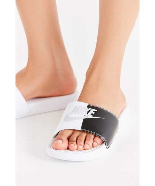 NIKE（ナイキ）の「Nike Benassi JDI Colorblock Slide（その他シューズ・レディース・White・5/7/8/9/10）」の4枚目の写真