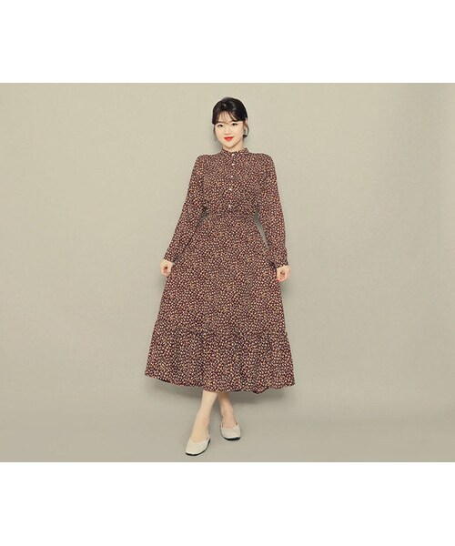 HOTPING（ホッピン）の「チャイナカラー小花柄ロングワンピース（ワンピース・レディース・ブラック/ブラウン・1(XS-S)/2(M-L)/3(L-XL)）」の2枚目の写真