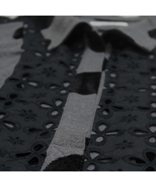 no brand(ノーブランド)の「大小ドットと花柄レースの欲張りスキッパーカットソー【make me・シリーズ】(グレー)(J43) 【送料・代引き手数料無料】(Tシャツ/カットソー・レディース・その他)」の9枚目の写真