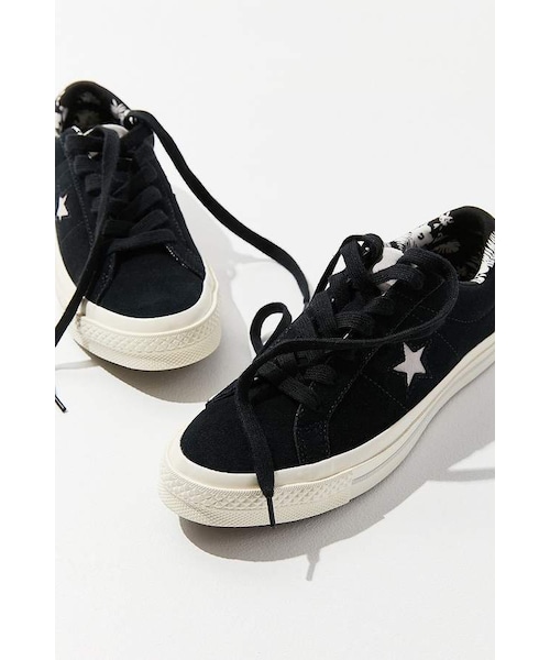 CONVERSE(コンバース)の「Converse One Star Suede Sneaker(スニーカー・レディース・Black/Green/Purple/Yellow・W 10.5/m 8.5/W 10/m 8/W 6.5/m 4.5/W 6/m 4/W 7.5/m 5.5/W 7/m 5/W 8.5/m 6.5/W 8/m 6/W 9.5/m 7.5/W 9/m 7)」の8枚目の写真