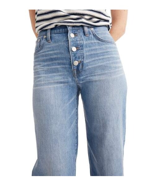 madewell(メイドウェル)の「Madewell Button Front Wide Leg Crop Jeans(デニムパンツ・レディース・Blue・25/26/30/23/24/31/27/29/32/28)」の4枚目の写真